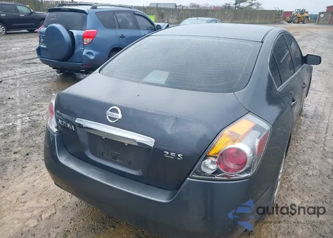 2010 Nissan Altima 2.5 S из США, поврежденный, VIN 1N4AL2AP8AN493410